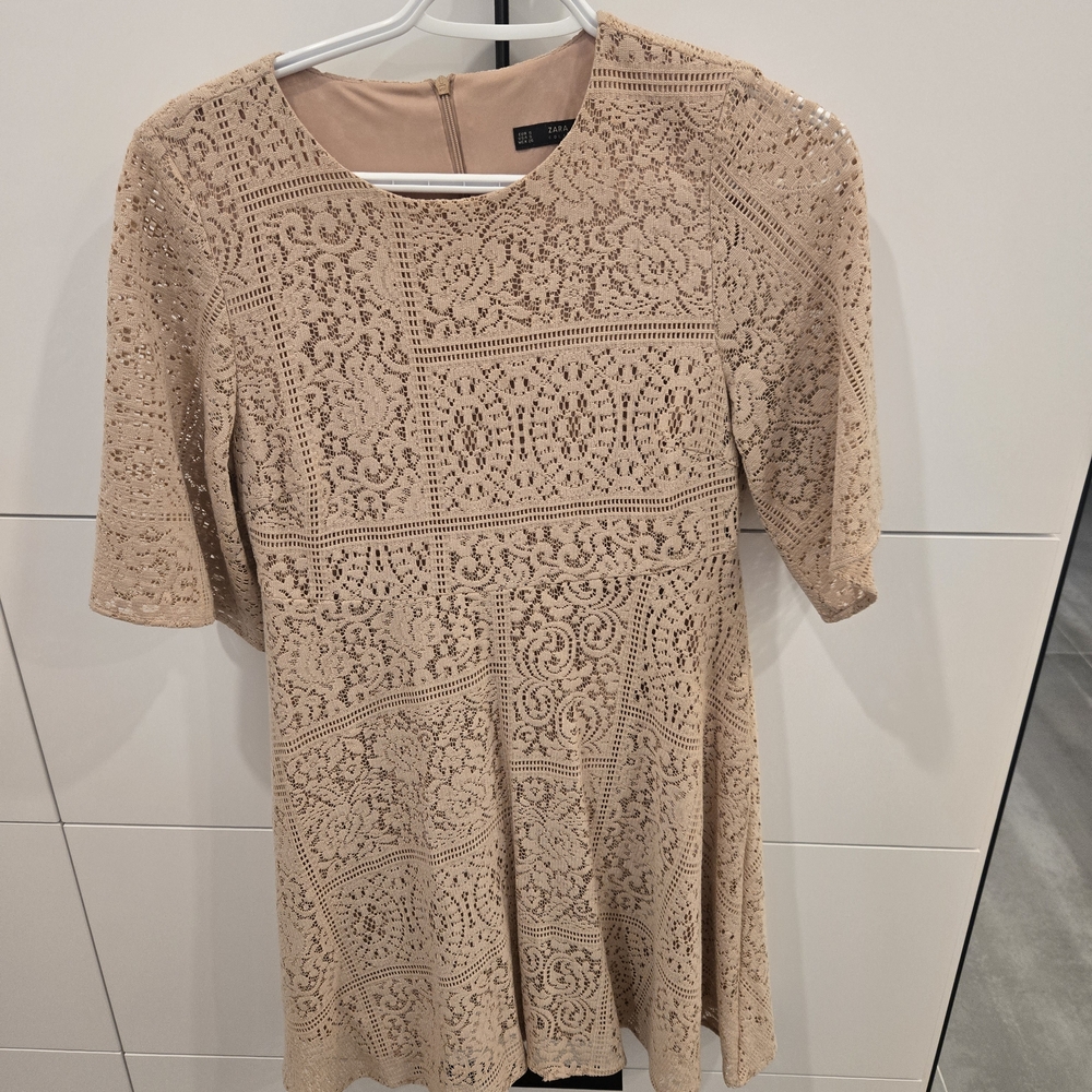 Zara Beige Lace Midi Dress